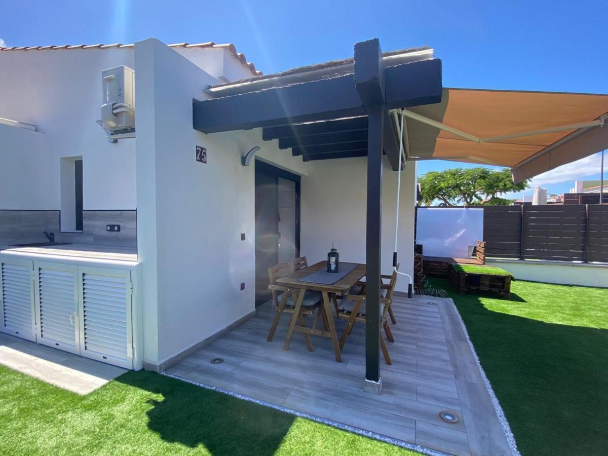 Bungalow Maspalomas Golf Con Jacuzzi, Piscina Y Jardin San Bartolomé Extérieur photo